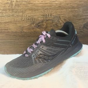 Saucony Trail Mad River Tr2 Sneakers Gray Mint & Purple Size 8